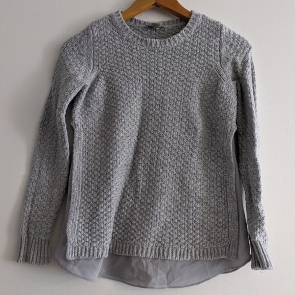 Loft Sweaters - Loft Outlet Gray Mixed Media Sweater Size SP